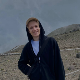 Никита Петренко